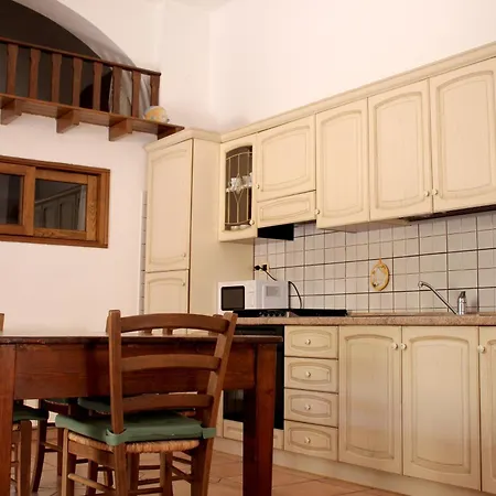 Holiday home Casa Anita - Centro Storico Con Vista Mare La Maddalena (Sassari)